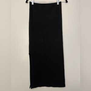 High-Waisted Seamless Skirt